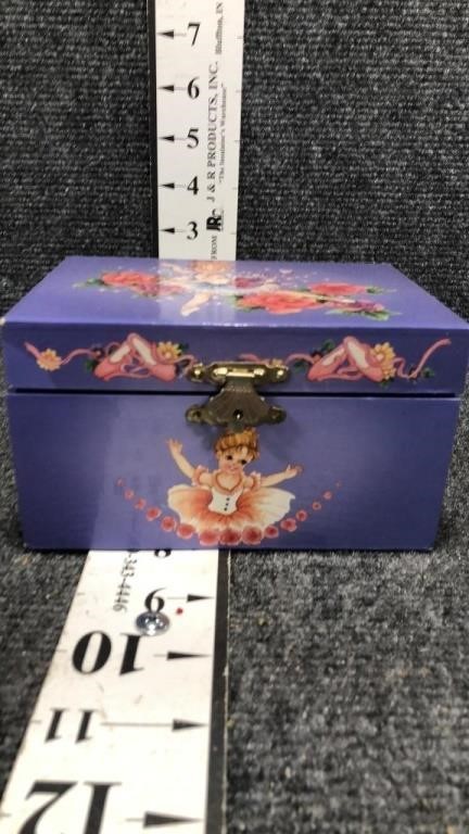 vtg style ballerina jewelry box