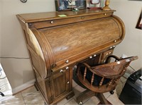 VINTAGE ROLL TOP DESK AND CHAIR