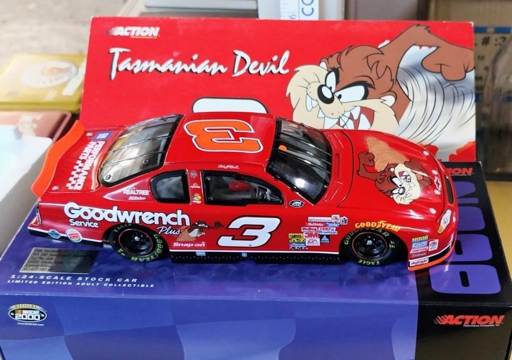 ACTION 1:24 DALE EARNHARDT #3 TAZ DIECAST CAR