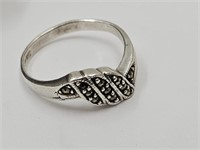925 Silver Ring with Diamonds  sz 6 1/2