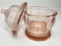 Vintage Indiana Glass Jar with the Lid - Peach