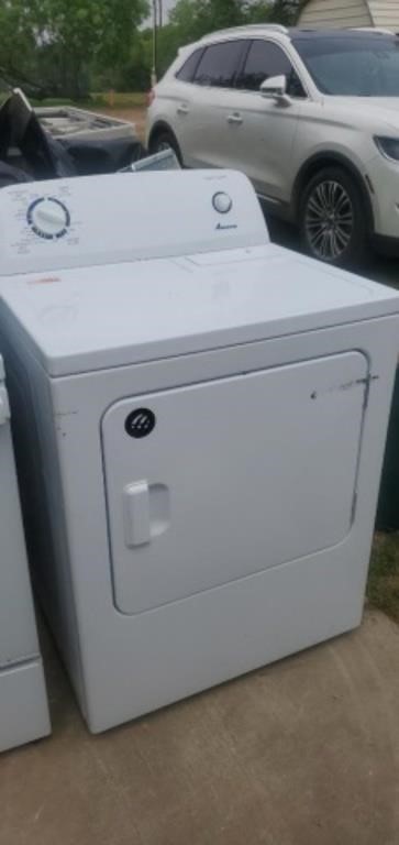 Amana electric dryer works great late model