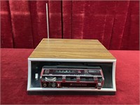 Automatic Radio / 8-Track Player - Note