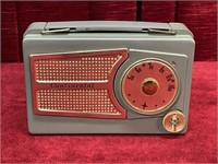 Continental Portable Radio - Not Tested