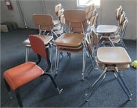 16 Tan & 1 Orange Chairs in Modular