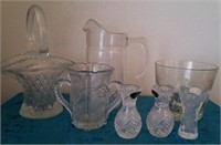 L - MIXED LOT CRYSTAL & GLASS VASES & PITCHER (D22
