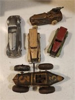 C6) Vintage toy cars some are broken