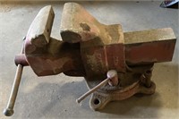 Approx. 5" Standard Vise