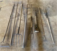 2 Rakes, 6 Pitch Forks