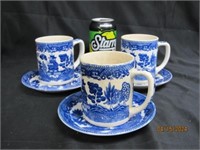 Blue Willow Japan Cup & Saucers