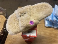 NEW size 9 Fuzzy Slippers