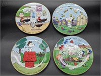 (4) Collectable Peanuts 8in Plates
