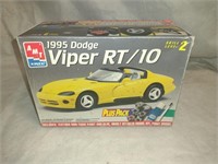 Model Car Kit by AMT  Viper RT/10