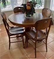 K - ROUND TABLE W/ 4 CHAIRS (K6)