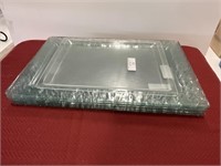 7 serving trays (fits on lot 37 rack)