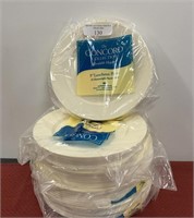 5 pks 9” plastic luncheon plates