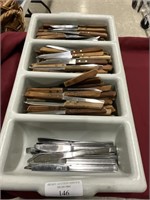 Approx 150 steak knifes & 25 butter knifes