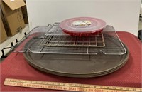 3 cambro lge serving trays & misc wire cooling