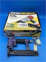 Central Pneumatic Finnish Nailer Plus Air Brad