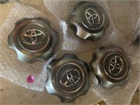 NEW toyota wheel caps