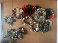 Nice Lot of Decorative Wreaths