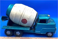 Vintage Metal Structo Toy Cement Truck