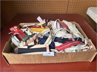 Vintage Lot of Sewing Items