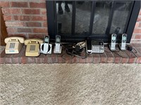 Vintage and Modern Telephones Lot - Phone