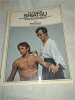 Shiatsu Do-It-Yourself Book