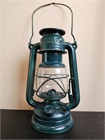 vintage feurhand no. 275 lantern