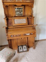 Newman Brothers Pump reed organ and chair