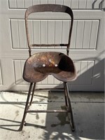 Vntg metal tractor seat/folkart chair
