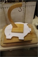 BANANA HOLDER AND CUTTING BOARDS