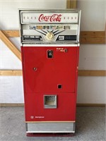 Antique Westinghouse W860 coca-Cola vending