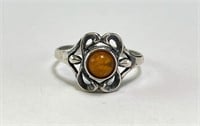 Sterling Amber Ring 3 Grams Size 9.75