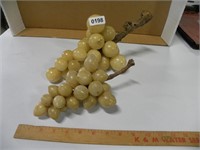 Alabaster Grape Clusters retro for your console tv