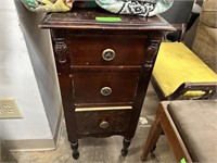 3 DRAWER LAMP / TELEPHONE TABLE