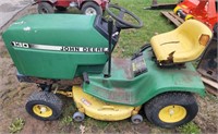 John Deere 130 Garden Tractor