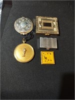 Novelty lot including vtg compact with face