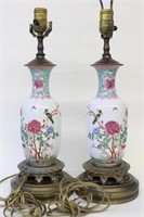Pair of Chinese Famille Rose Vase Made into Lamp