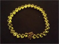 14k gold 10g tw peridot bracelet