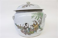 Chinese Famille Rose Porcelain Porridge Jar