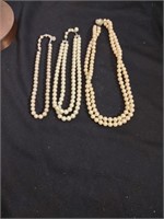 Costume faux pearl necklaces, group of 3.