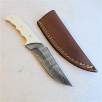 Damascus Knife w/ Leather Sheath