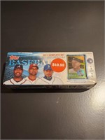 2011 TOPPS BASEBALL FACTORY SEALED SET. WITH