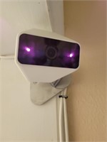 4+/- XW4 Wifi Home Security Cameras Model SCHX4AEW