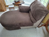 Chaise Lounge Chair - Read Details