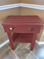 Wooden Chicken Theme Table