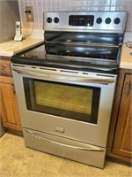 Frigidaire Gallery Stainless Electric Oven