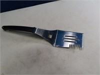 Pampered Chef BBQ Flipper Tool